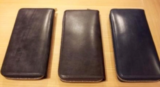 However, as you use over time, the leather will gain a better shine and appear well-used.